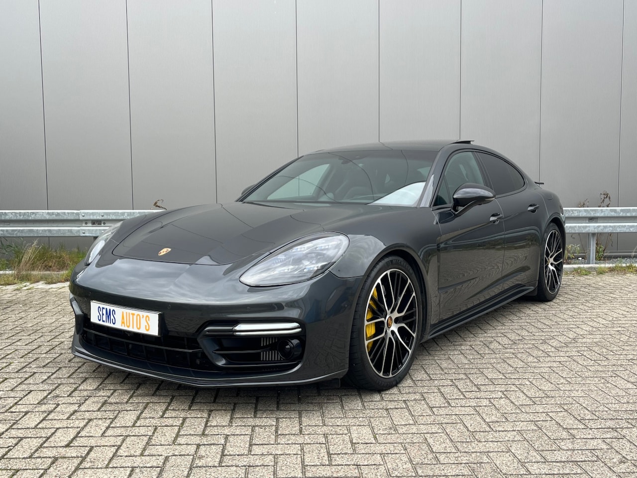 Porsche Panamera - 2.9 4S E-Hybrid Keramisch / Soft Close / Pano / Key Less / 360 Camera / Bose - AutoWereld.nl