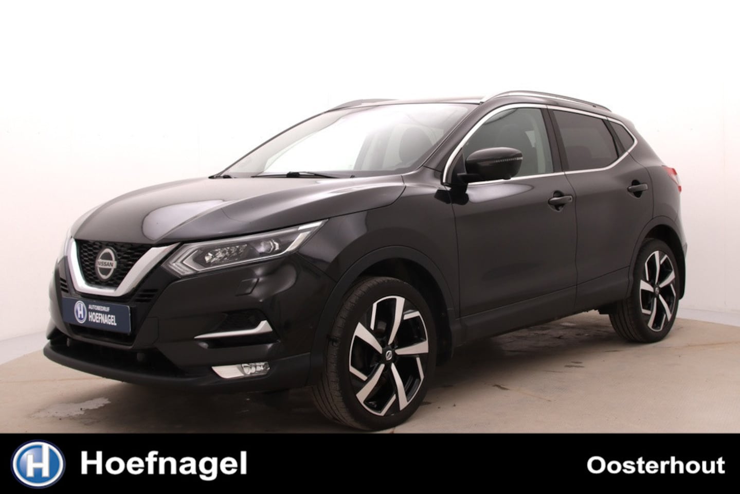 Nissan Qashqai - 1.3 DIG-T Tekna | Cruise control | Stoelverwarming | CarPlay | 360° camera | Panoramadak | - AutoWereld.nl