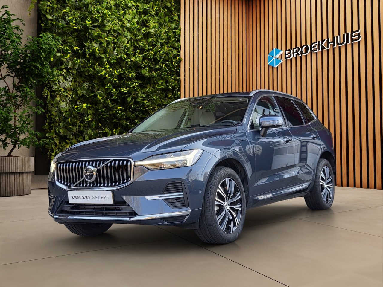 Volvo XC60 - 2.0 T8 Plug-in hybrid AWD Inscription | Luchtvering | Massage/ventilatie | Head-up | Pano - AutoWereld.nl