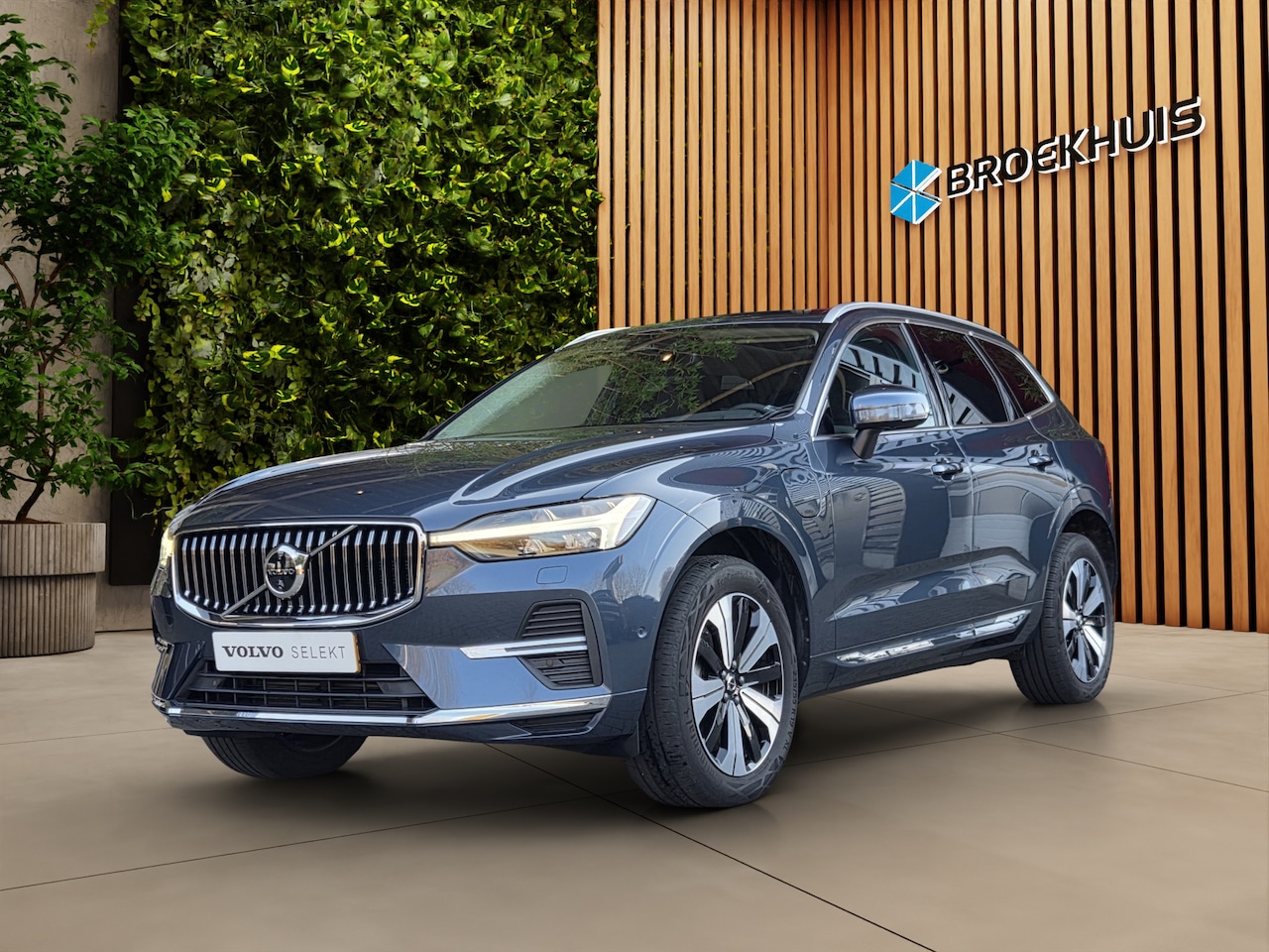 Volvo XC60 - 2.0 T6 Plug-in hybrid AWD Plus Bright | Trekhaak | 360 Cam | Pano | Memory | Harman/Kardon - AutoWereld.nl