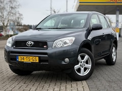 Toyota RAV4 - 2.0 152PK 4WD TREKHAAK 96000KM