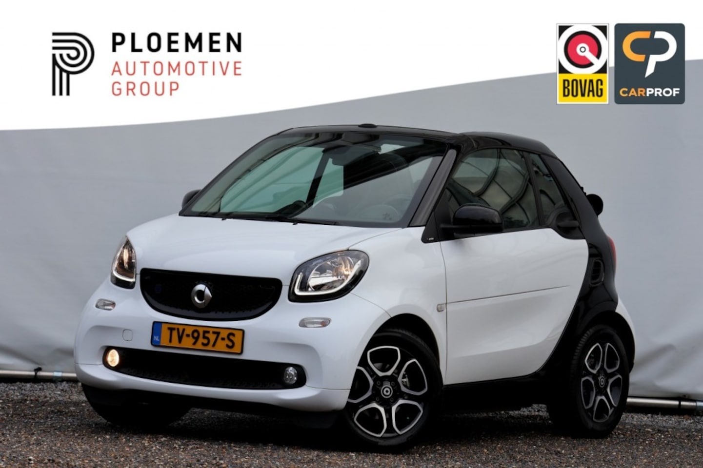 Smart Fortwo cabrio - Cabrio EQ Business 18 kWh - 82 pk **NAP / Leer / Navi / stuurwielverwarming - AutoWereld.nl