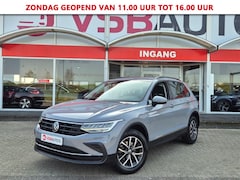 Volkswagen Tiguan - 1.5 TSI ACT. 150PK FACELIFT LED NAVI CAMERA CARPLAY AIRCO LMV PDC