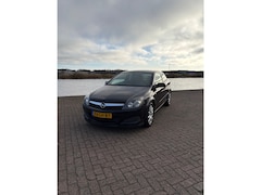 Opel Astra GTC - 1.6 Enjoy