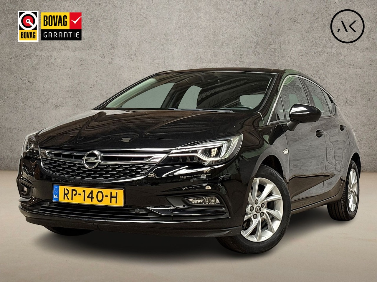 Opel Astra - 1.0 Innovation (APPLE CARPLAY, GROOT NAVI, CLIMATE, SPORTSTOELEN, ADAPTIVE CRUISE, GETINT - AutoWereld.nl