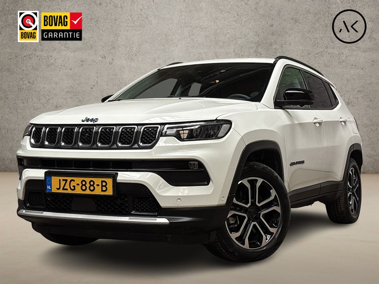 Jeep Compass - 4xe 190 Plug-in Hybrid Electric Night Eagle 190Pk Automaat (VIRTUAL COCKPIT, APPLE CARPLAY - AutoWereld.nl