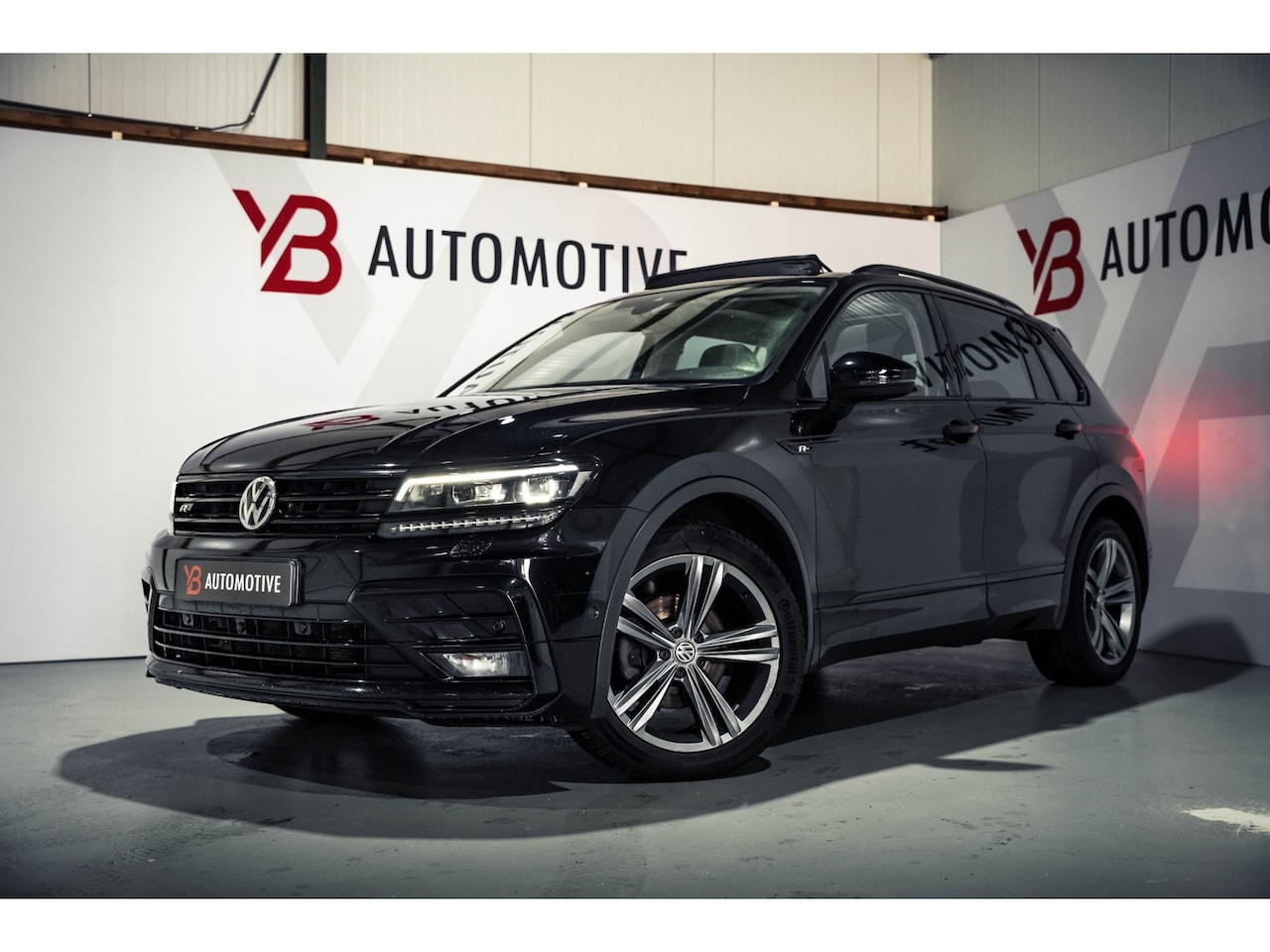 Volkswagen Tiguan - 2.0 TDI Comfortline Business R 2.0 TDI Comfortline Business R - AutoWereld.nl