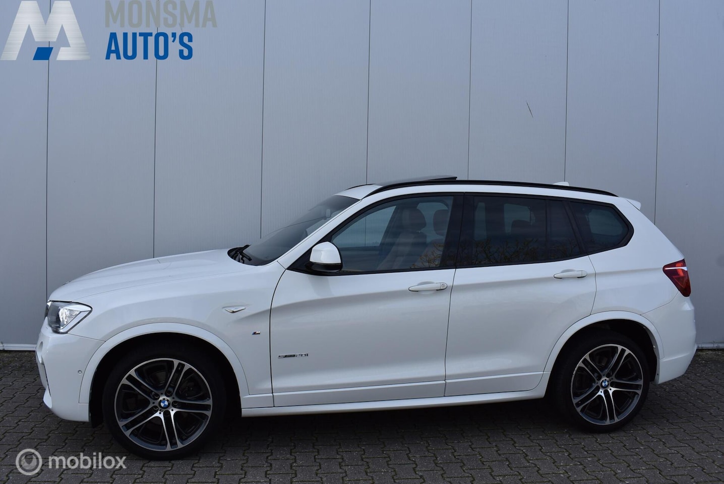 BMW X3 - sDrive20i M-Sport Edition Alpinweiß Pano Leder 20" LMV Elek. trekhaak Zeer mooi! - AutoWereld.nl