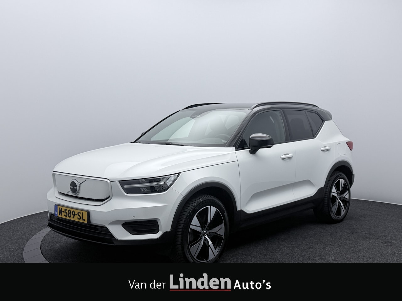 Volvo XC40 - Recharge Twin Plus 78 kWh SOH 93,2% | Elektrisch Wegklapbare Trekhaak | Stoel/Stuurwielver - AutoWereld.nl