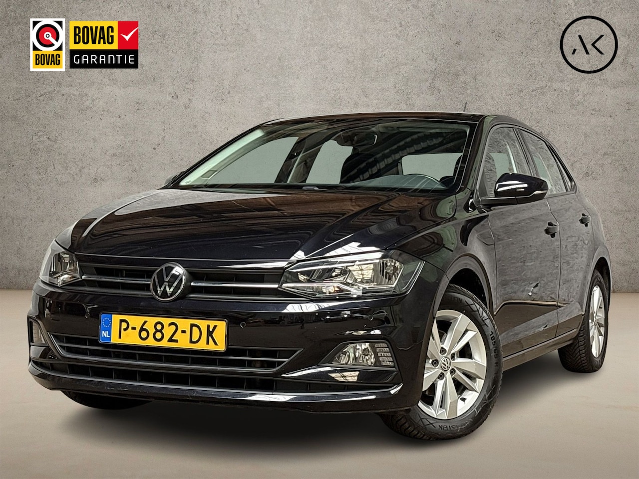 Volkswagen Polo - 1.0 TSI Sportline Automaat (APPLE CARPLAY, GROOT NAVI, CLIMATE, CAMERA, STOELVERWARMING, S - AutoWereld.nl