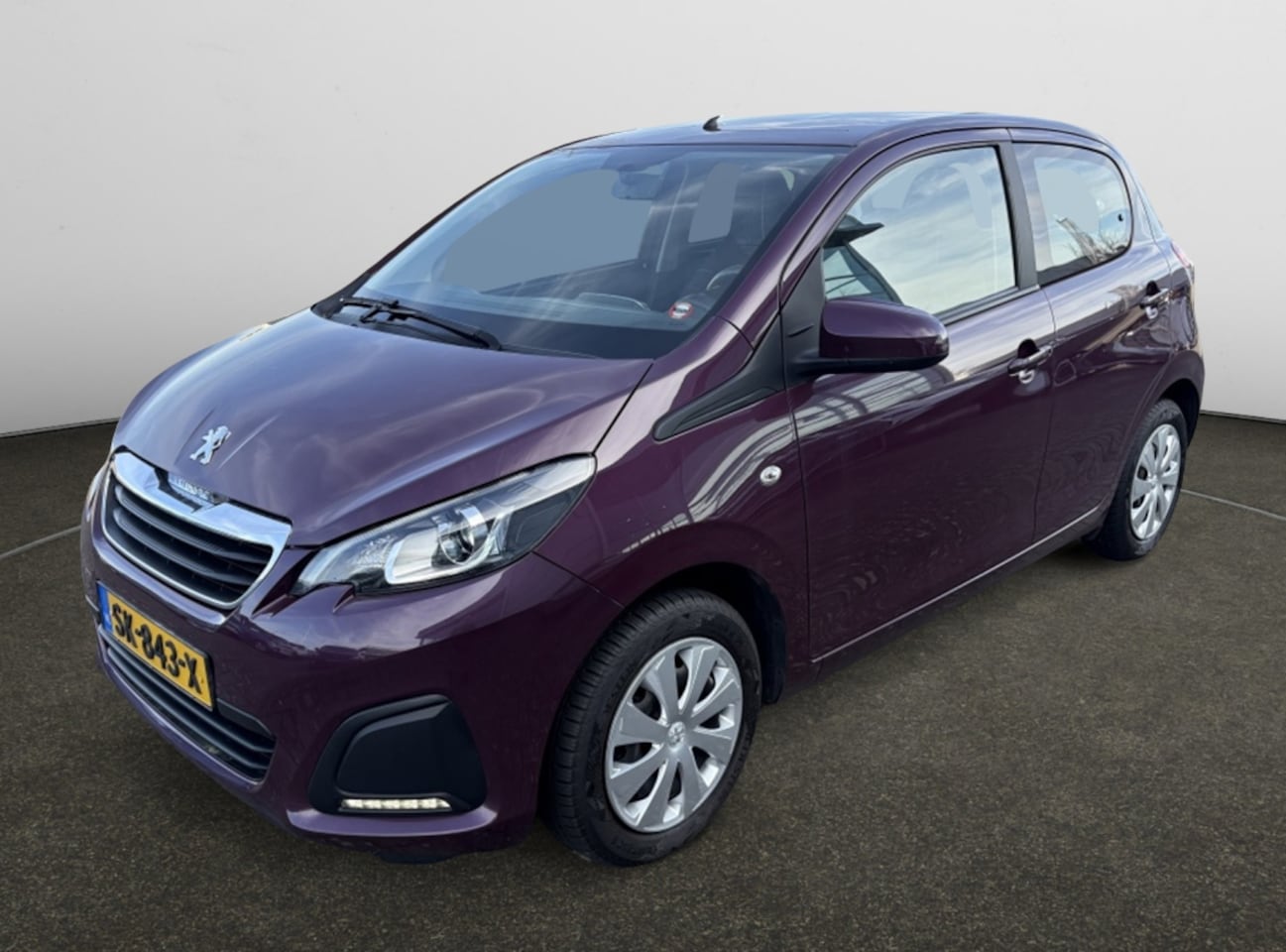 Peugeot 108 - 1.0 e-VTi Envy 1.0 e-VTi Envy - AutoWereld.nl