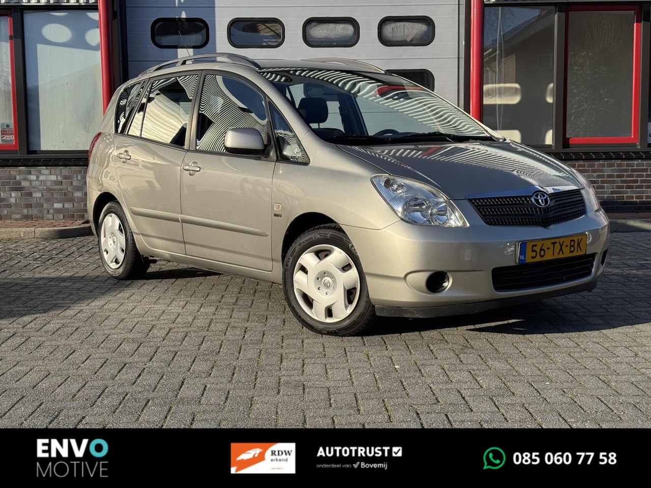 Toyota Corolla Verso - 1.6 VVT-i Linea Terrav Airco/Cruise/APK - AutoWereld.nl