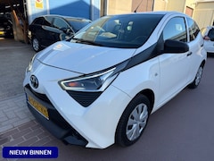 Toyota Aygo - 1.0 VVT-i x-fun NAP 100.463km bj. 2022 Airco 1e eigenaar BTW auto. Dealer onderhouden