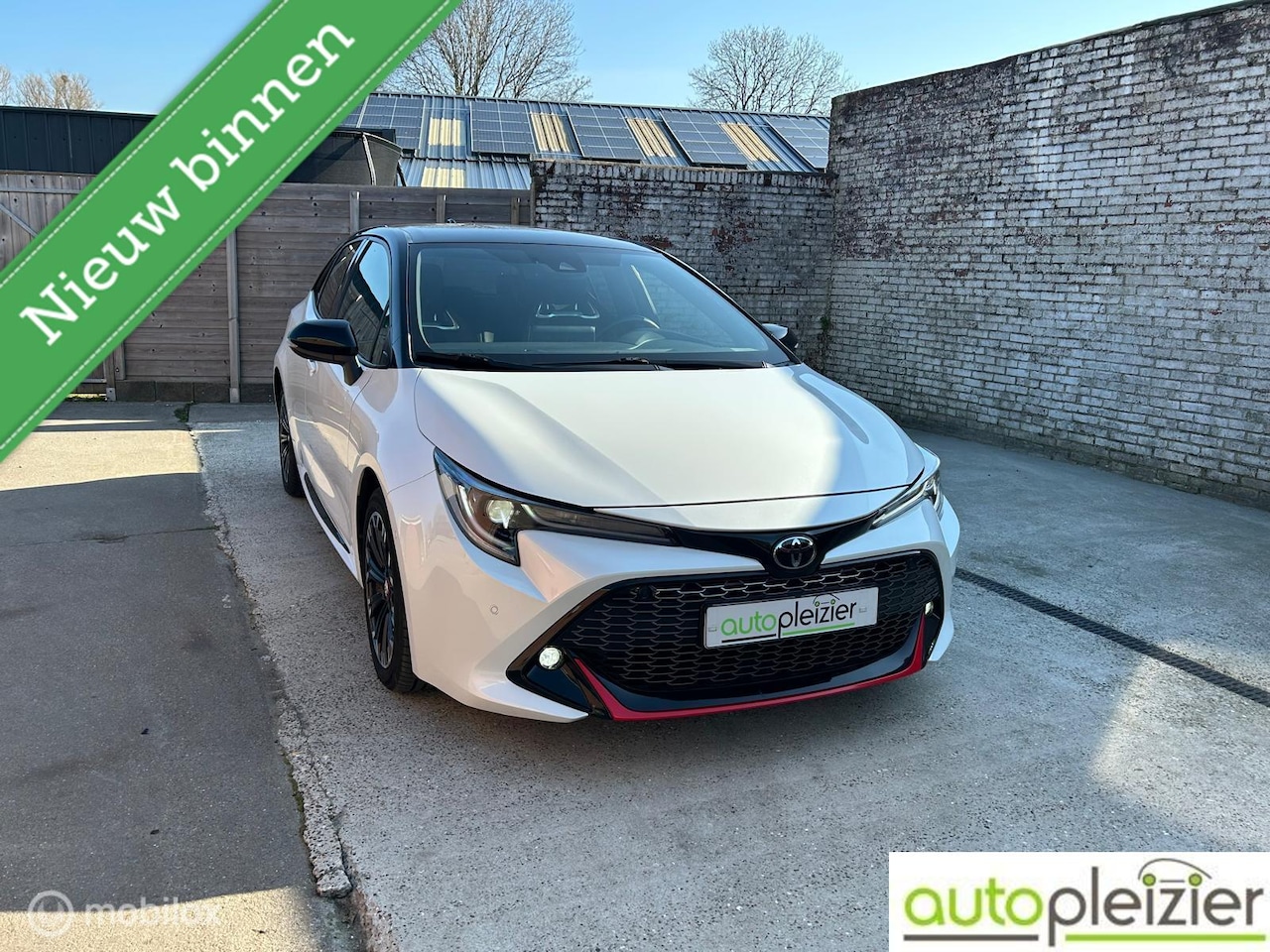 Toyota Corolla - 2.0 Hybrid GR-Sport|CLIMA|CARPLAY|BOVAG| - AutoWereld.nl