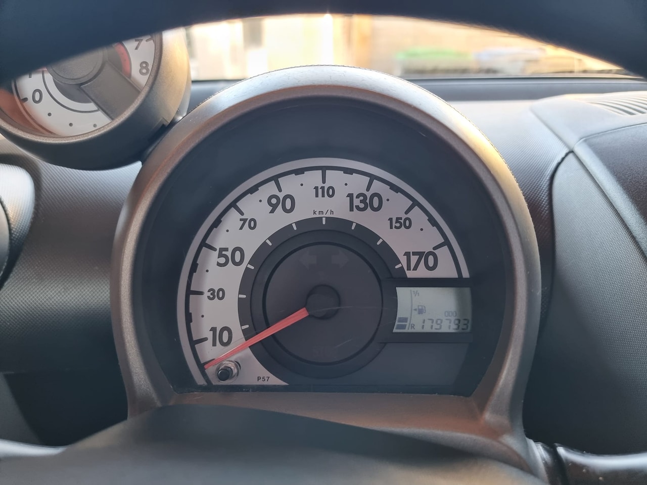 Peugeot 107 - 1.0-12V XS