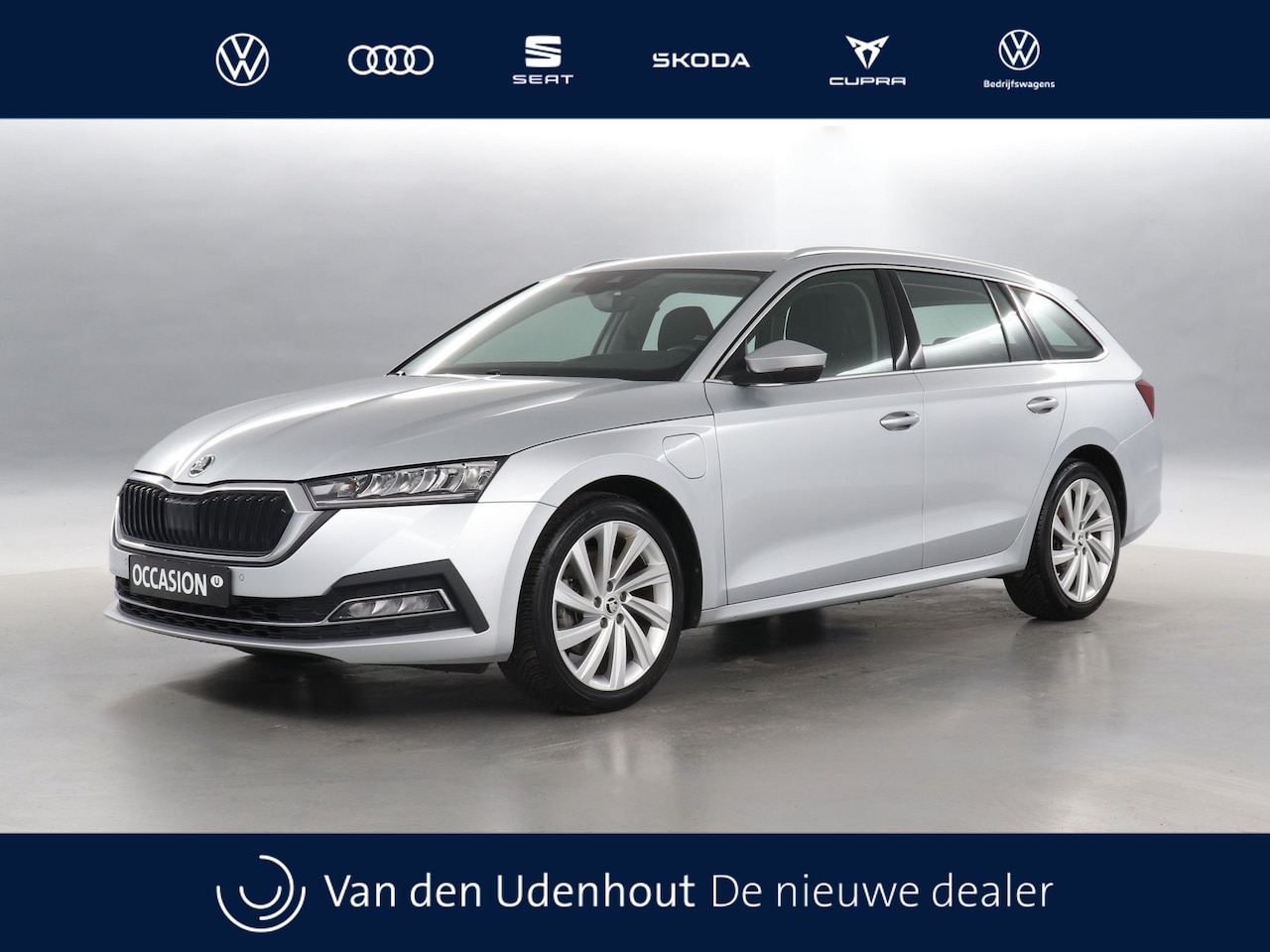 Skoda Octavia Combi - 1.4 TSI iV PHEV Business Edition Plus / Trekhaak / Head Up / Adaptief onderstel - AutoWereld.nl