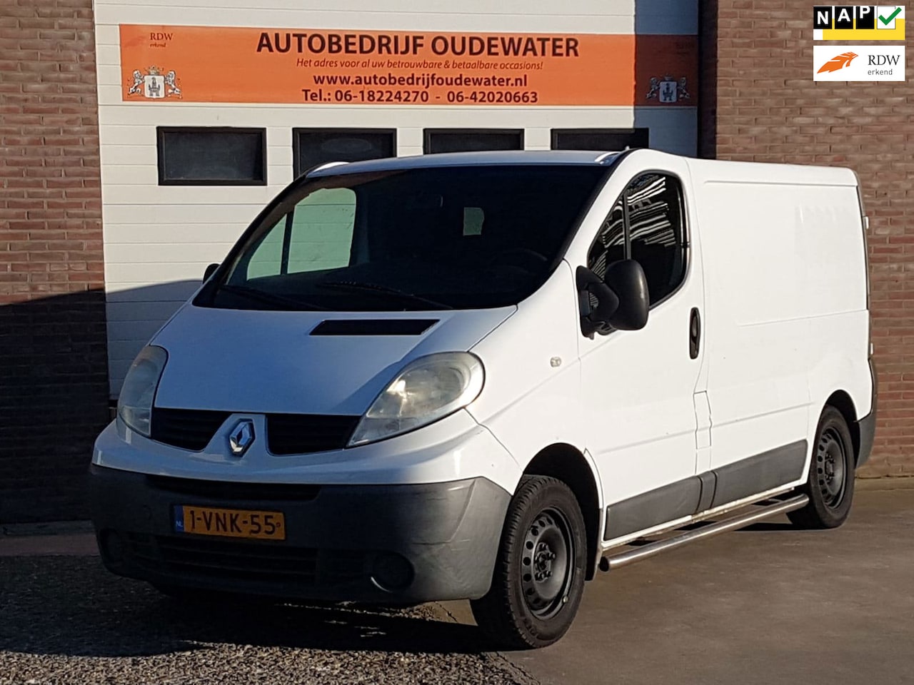 Renault Trafic - 2.0 dCi T27 L1H1 2.0 dCi T27 L1H1 - AutoWereld.nl