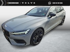 Volvo V60 - 2.0 B3 Essential Edition | Leder | Adaptieve Cruise Control | Sport Pack | 19" Black Editi