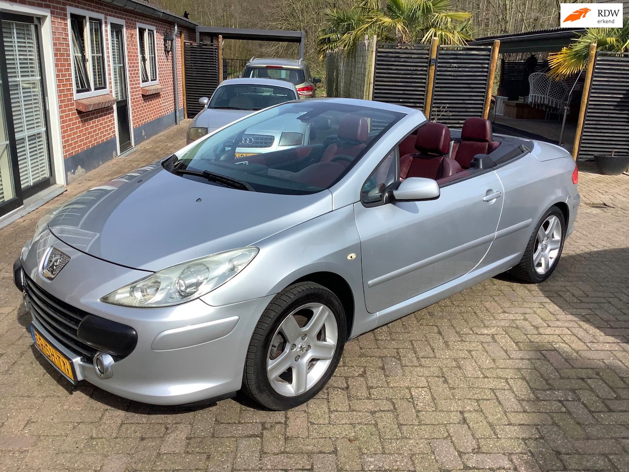 Peugeot 307 CC - 2.0-16V 2.0-16V - AutoWereld.nl