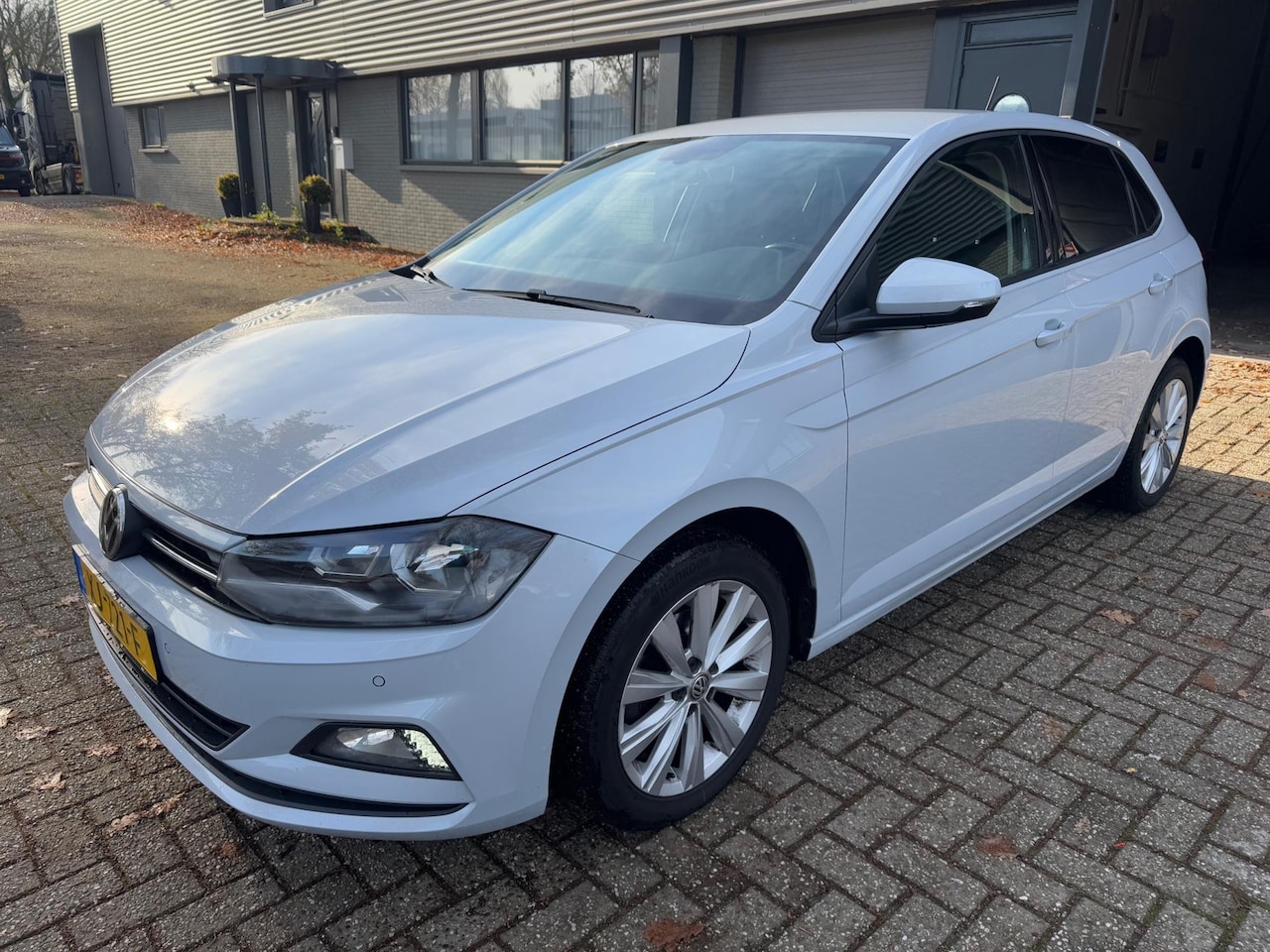 Volkswagen Polo - 1.6 TDI Comfortline Business 1.6 TDI Comfortline Business - AutoWereld.nl