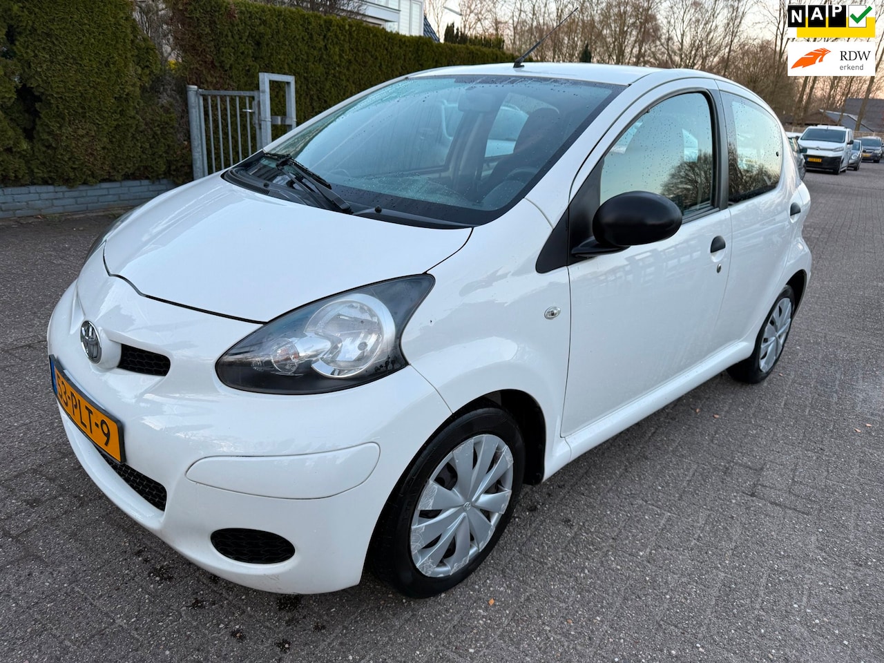 Toyota Aygo - 1.0-12V 5-DRS Cool AIRCO NWE APK NAP - AutoWereld.nl