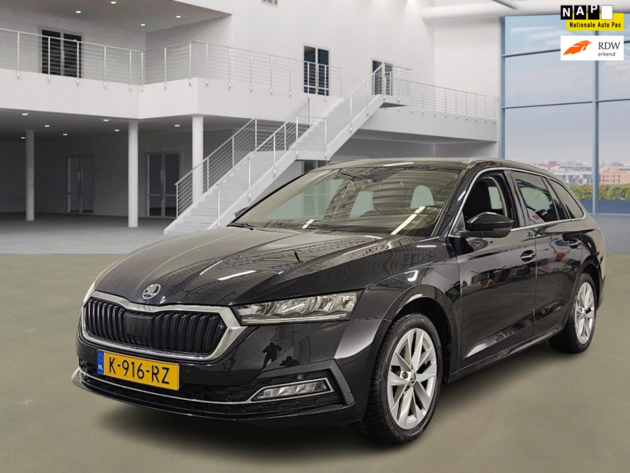 Skoda Octavia Combi - 1.5 e-TSI Business Edition Plus AUTOMAAT/VIRTUAL/LED - AutoWereld.nl