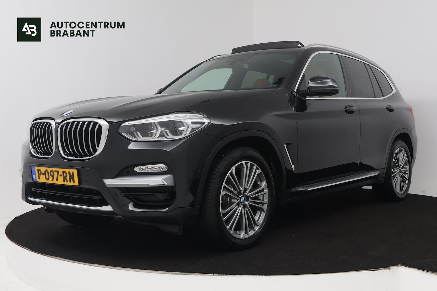 BMW X3 - XDrive20i High Executive (PANORAMADAK, COMFORT ZETELS, HEAD-UP, 360 CAMERA, DEALER ONDERHO - AutoWereld.nl