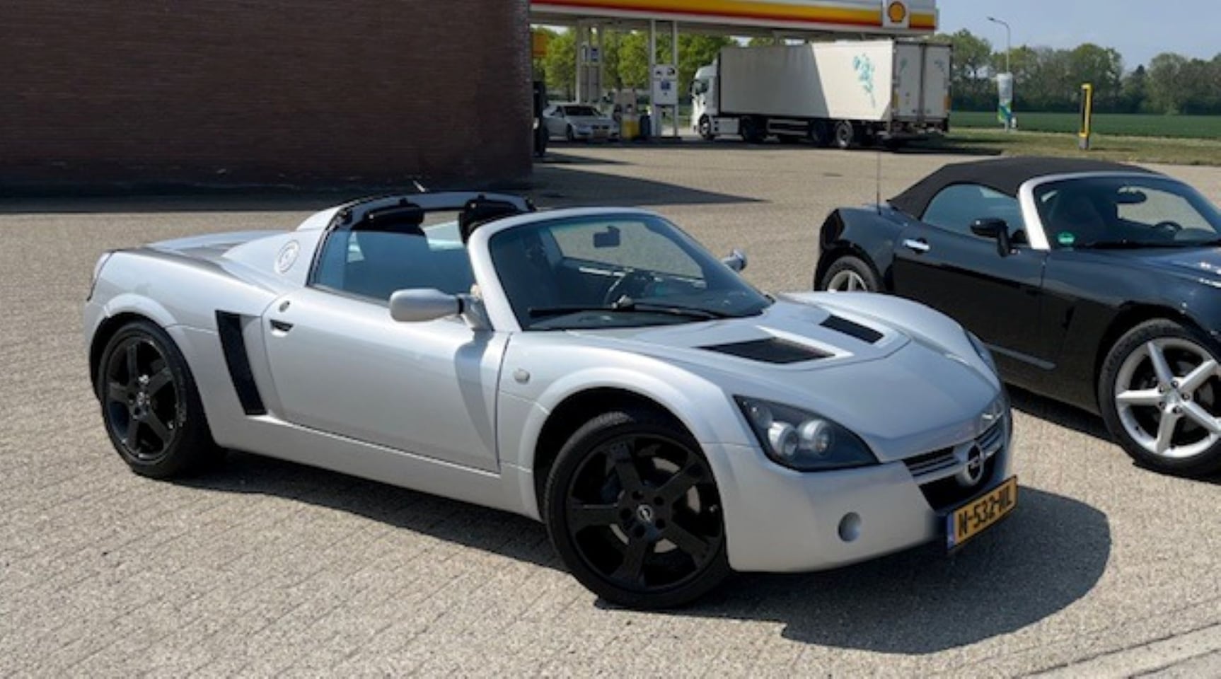Opel Speedster - 2.2-16V ORIGINEEL - AutoWereld.nl