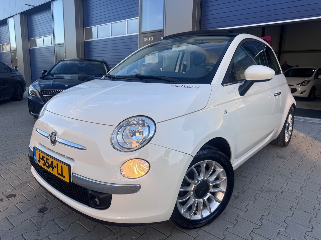 Fiat 500 C - 0.9 TwinAir Lounge Cabriolet parkeersensoren !!! - AutoWereld.nl