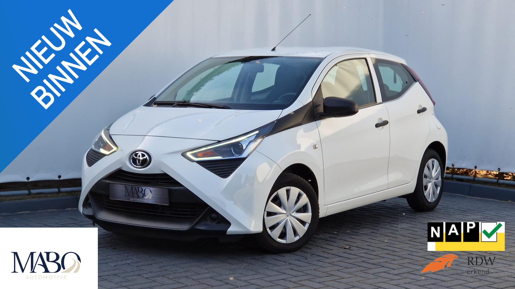 Toyota Aygo - 1.0 VVT-i x-fun in supernette staat | Faceliftmodel | Bluetooth - AutoWereld.nl