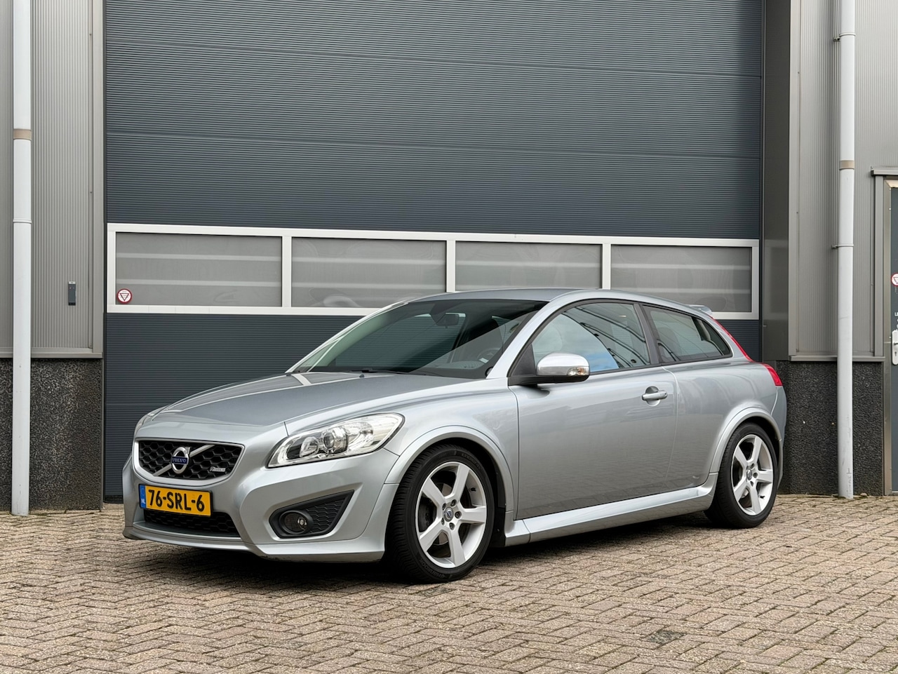 Volvo C30 - 2.0 R-Edition bj.2011 Leder|Pdc|NL auto|Nap. - AutoWereld.nl