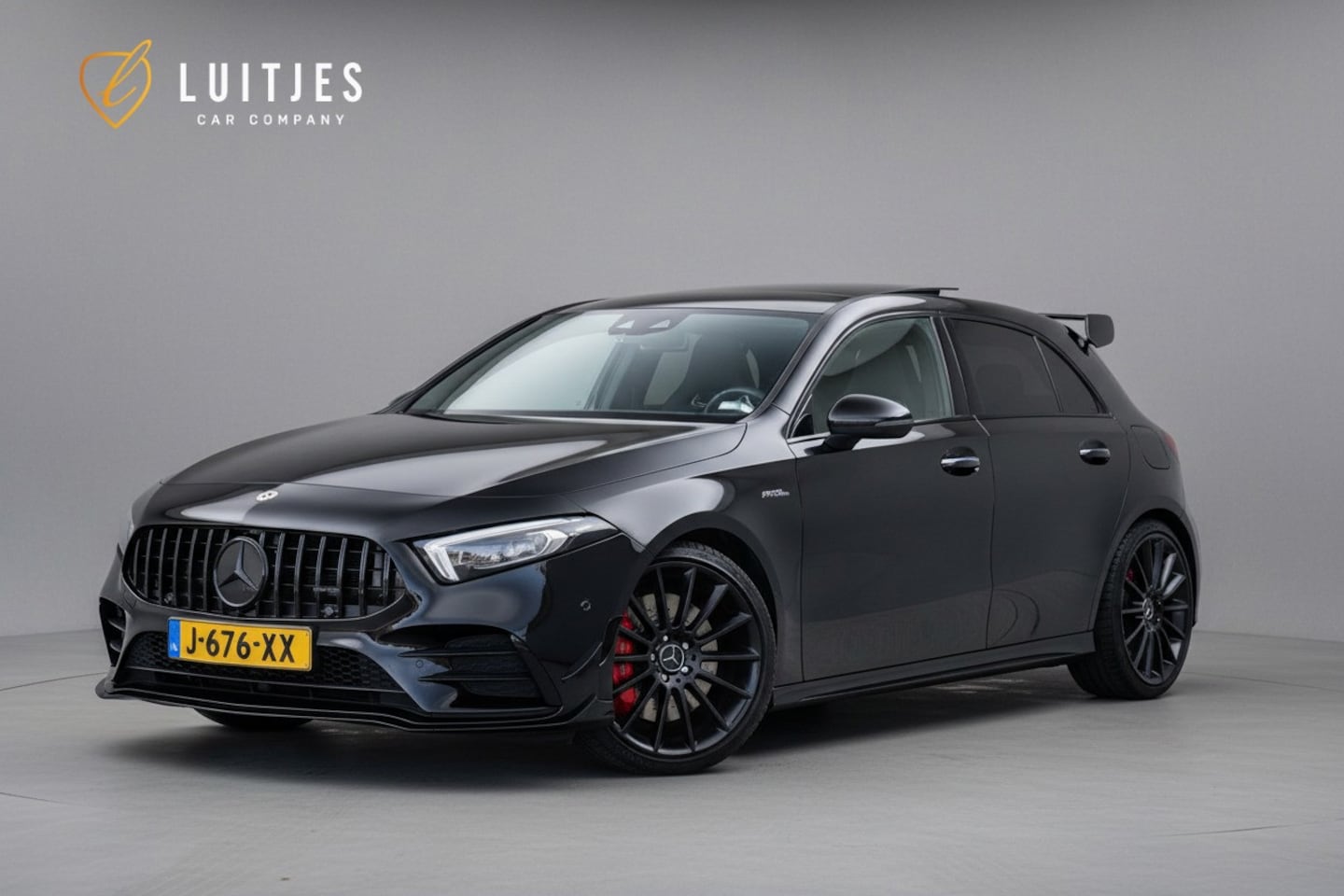 Mercedes-Benz A-klasse - AMG 35 4MATIC 306pk|Pano|Aero-pack|Schaalstoelen|Burmester|Sfeerverl.|Memory|Dealer-onderh - AutoWereld.nl