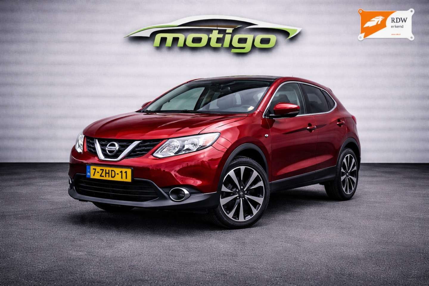 Nissan Qashqai - 1.2 Tekna/nav/BT/360 cam/cruise/stoelvw/ 19” - AutoWereld.nl