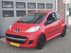 Peugeot 107 - 1.0-12V XR 2009 Airco NW APK Multimedia