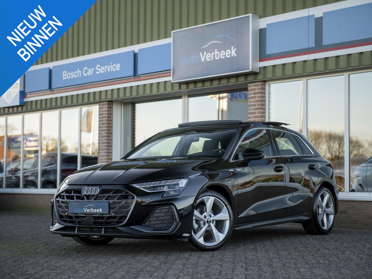 Audi A3 Sportback - 35TFSi S-Line Edition | Pano | Sonos | Matrix LED | ASS.Pack Drive & Park | App-connect - AutoWereld.nl