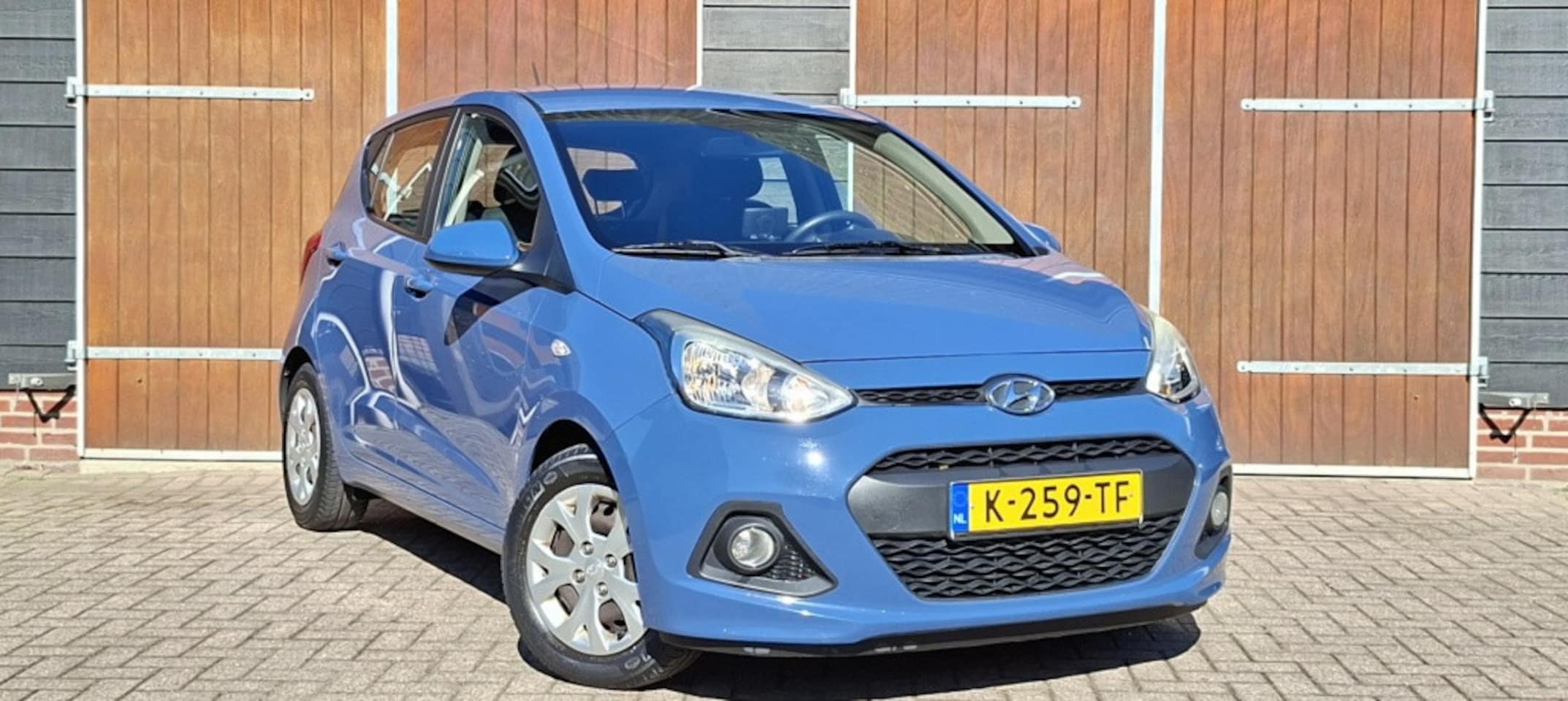 Hyundai i10 - 1.0i i-Drive 1.0i i-Drive, Airco, Bluetooth, 5 deurs - AutoWereld.nl