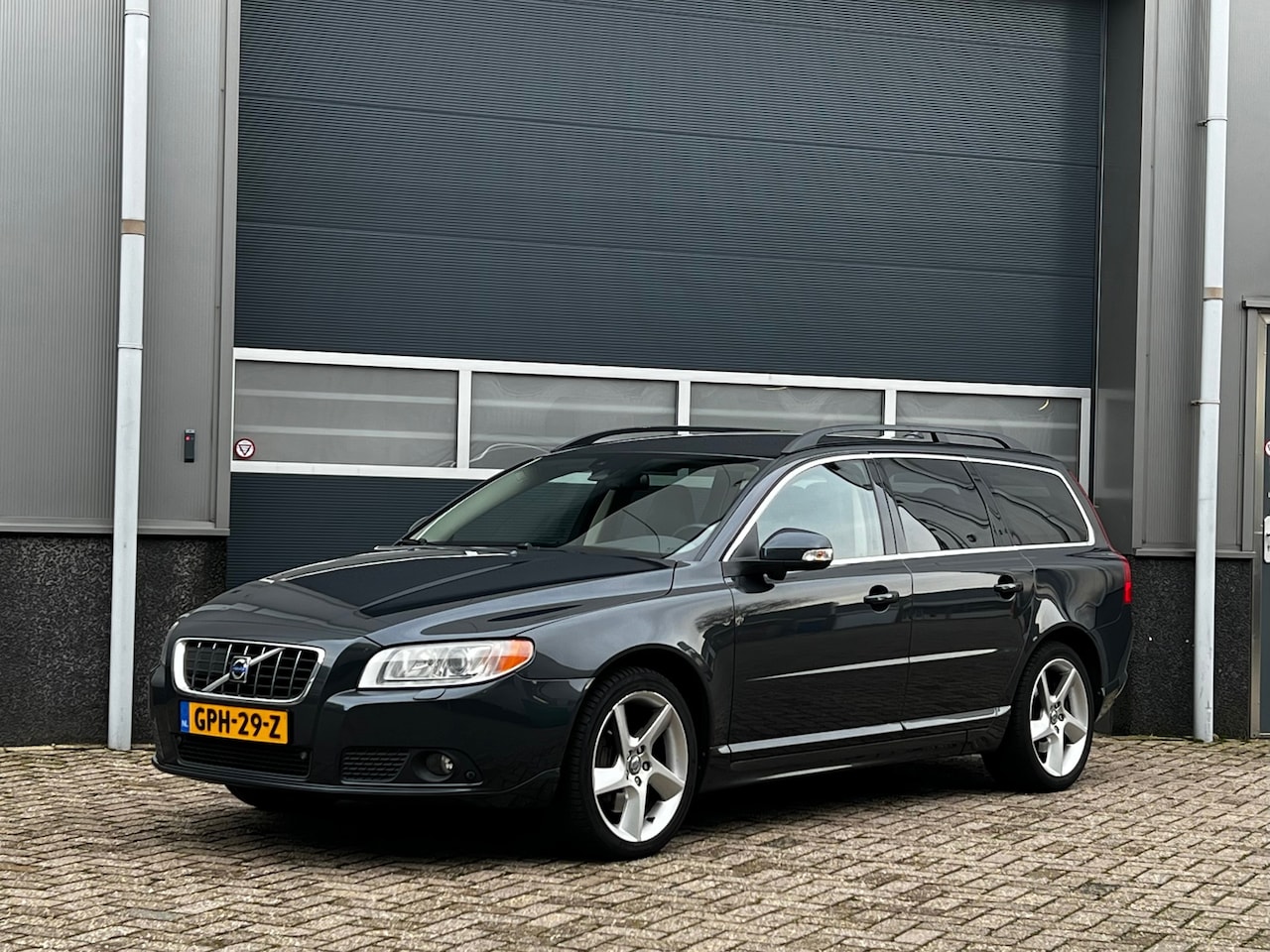 Volvo V70 - 3.0 T6 AWD Momentum bj.2009 Navi|Autom|Leder. - AutoWereld.nl