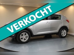 Kia Sportage - 2.0 X-tra First Edition *Panoramadak* All-seasons|Trekhaak|NAP