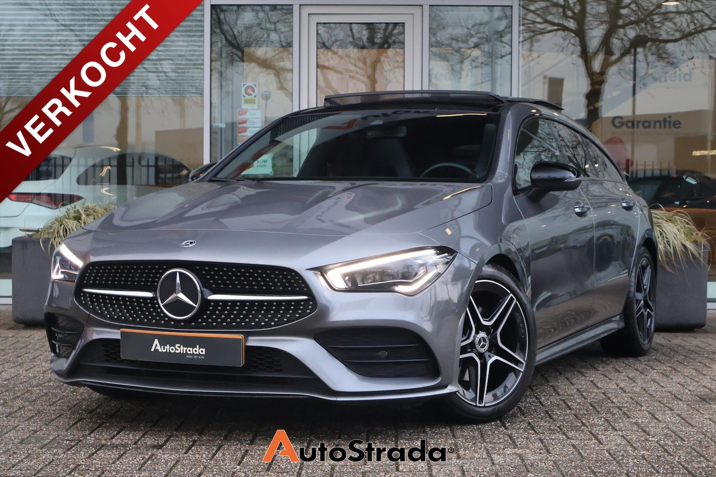 Mercedes-Benz CLA-klasse Shooting Brake - 180 AMG-Line 136pk Memory | Pano | Mulitbeam LED | Sfeer | Camera | Keyless | Navi - AutoWereld.nl