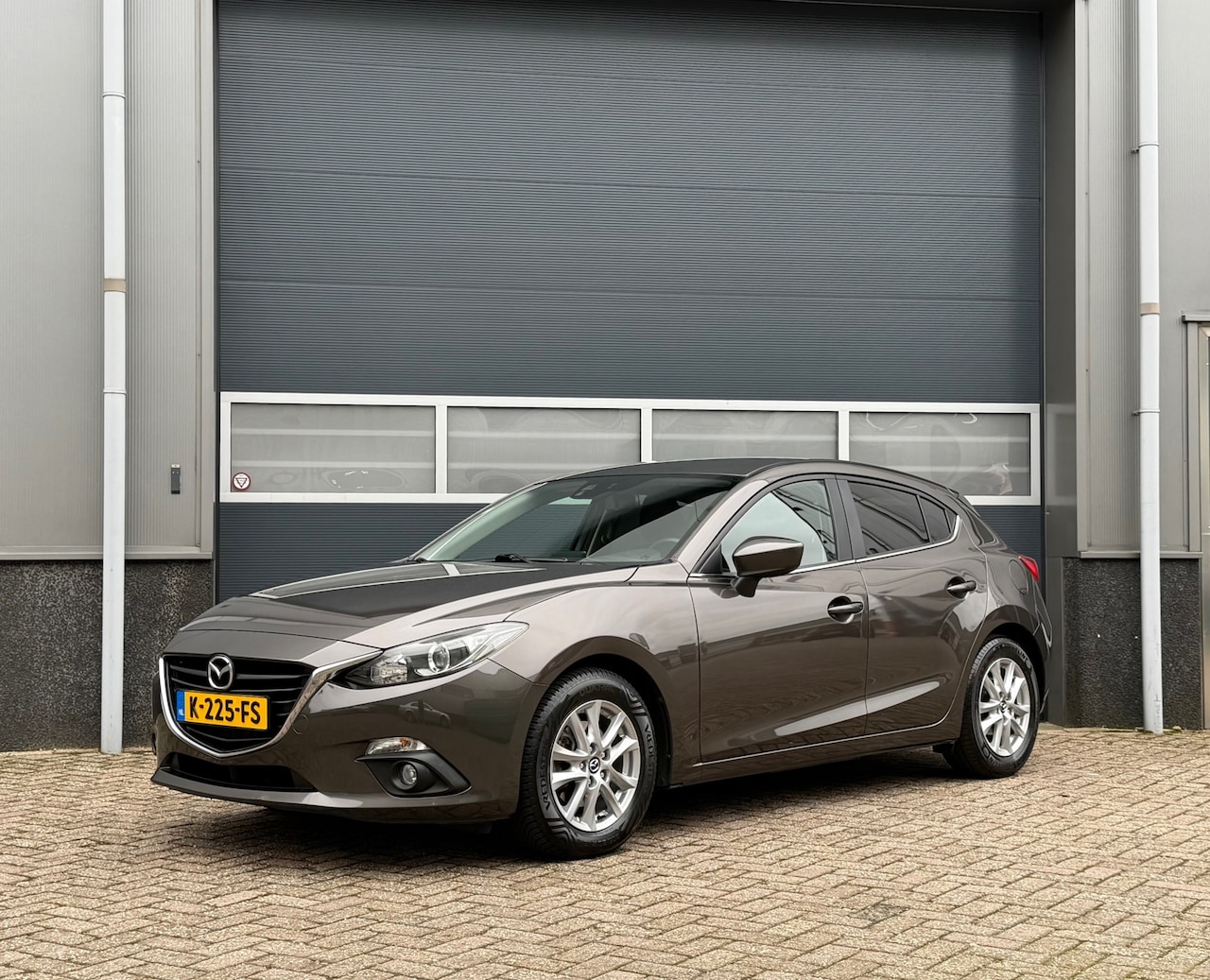 Mazda 3 - 2.0 GT-M bj.2016 Navi|Pdc|Apk 5-2027. - AutoWereld.nl