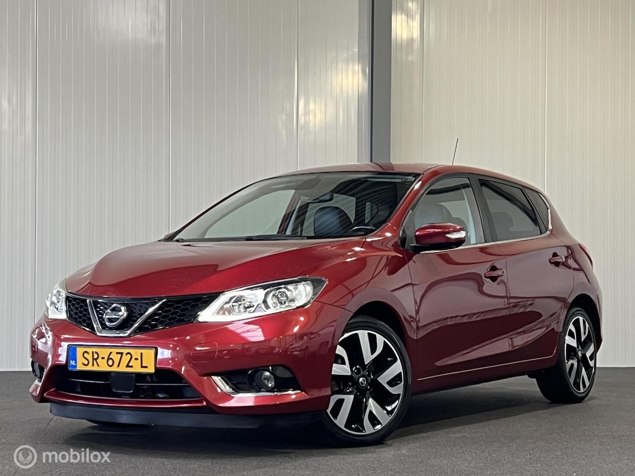 Nissan Pulsar - 1.5 dCi Tekna [ leder trekhaak nw.distributie ] - AutoWereld.nl