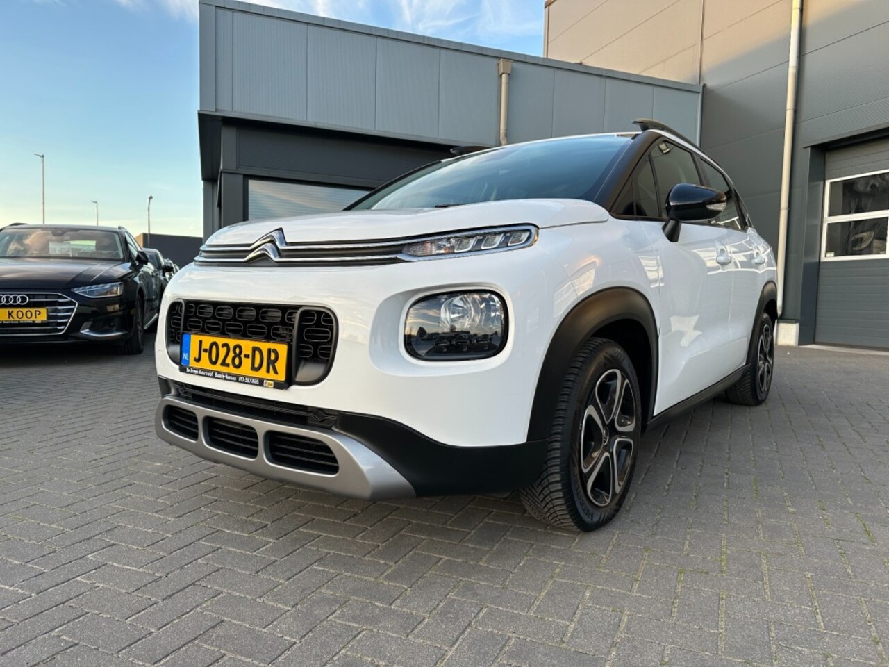 Citroën C3 Aircross - 1.2 PureTech Feel Airco Trekhaak - AutoWereld.nl