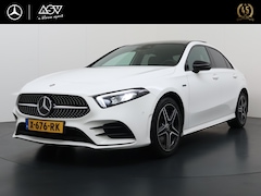 Mercedes-Benz A-klasse - 250 e AMG | Panorama - Schuifdak | Sfeerverlichting | Night Pakket | DAB+ Radio | Smartpho