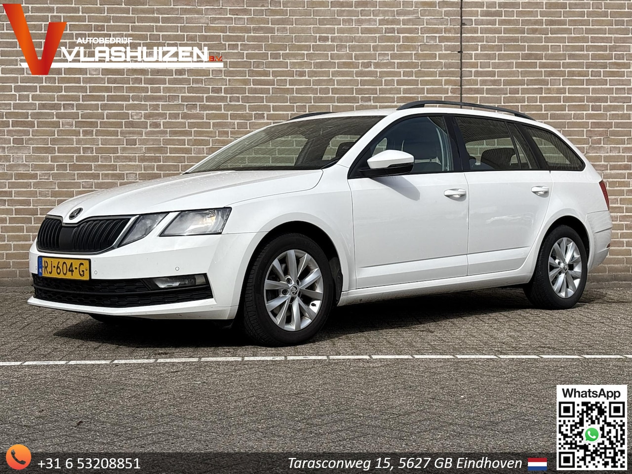 Skoda Octavia Combi - 1.0 TSI Greentech Ambition Business Automaat | € 4.950,- NETTO! | Climate | Navi | Camera - AutoWereld.nl