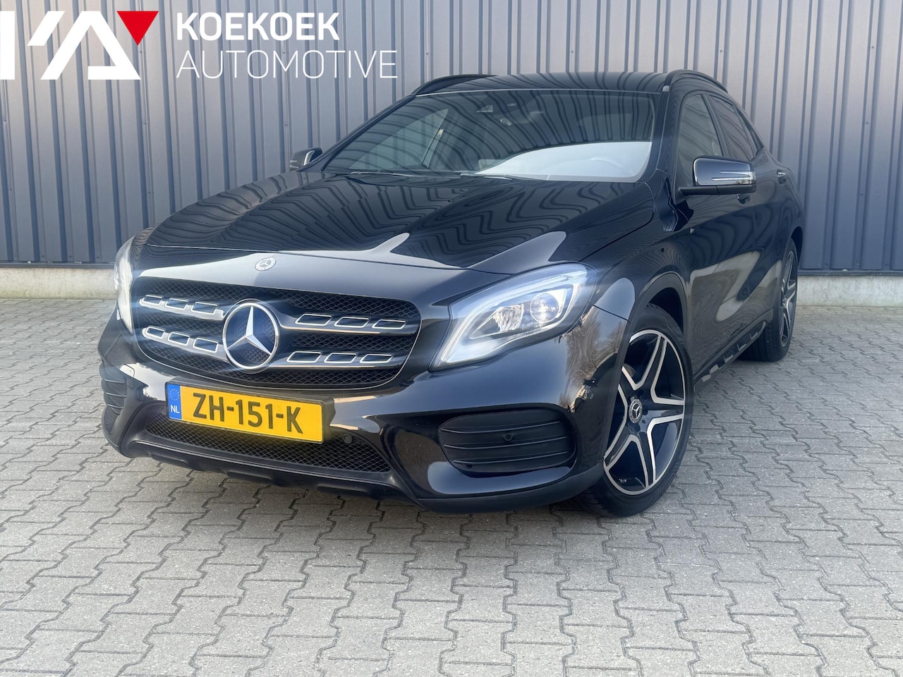 Mercedes-Benz GLA-Klasse - 180 Business Solution AMG Night Upgrade 1e eigenaar - AutoWereld.nl