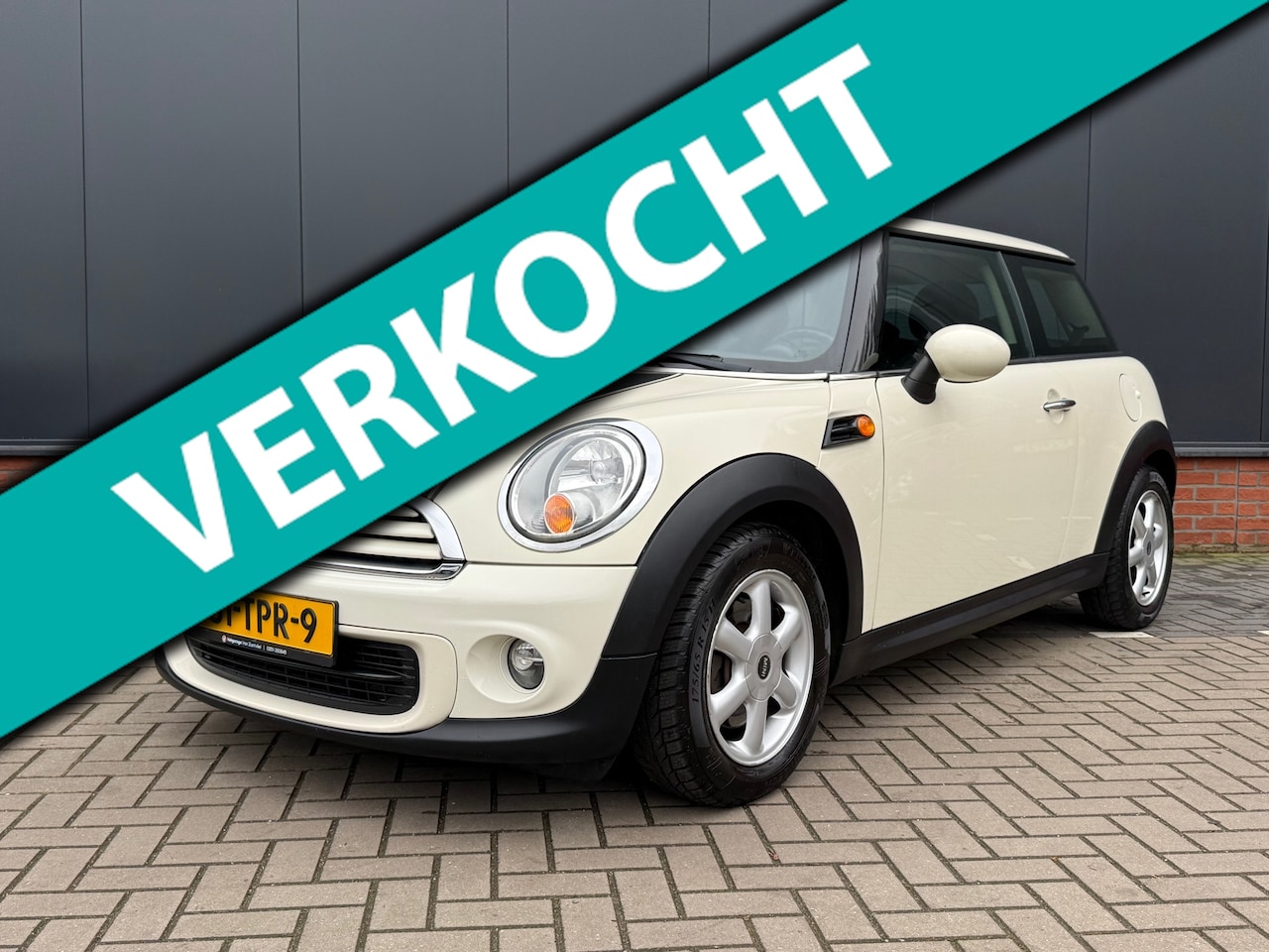 MINI Cooper - Business Line 1.6 (12 mnd BOVAG garantie) - AutoWereld.nl
