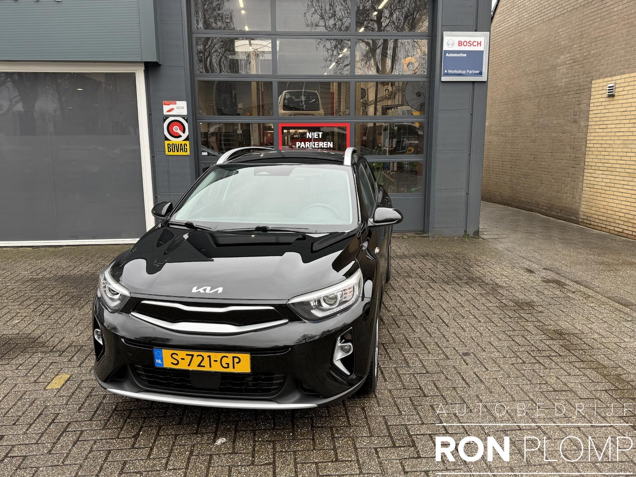 Kia Stonic - 1.0 T-GDi MHEV DynamicLine / Airco/ Apple carplay/ Cruise/ PDC/ Camera/ LED/ LMV - AutoWereld.nl