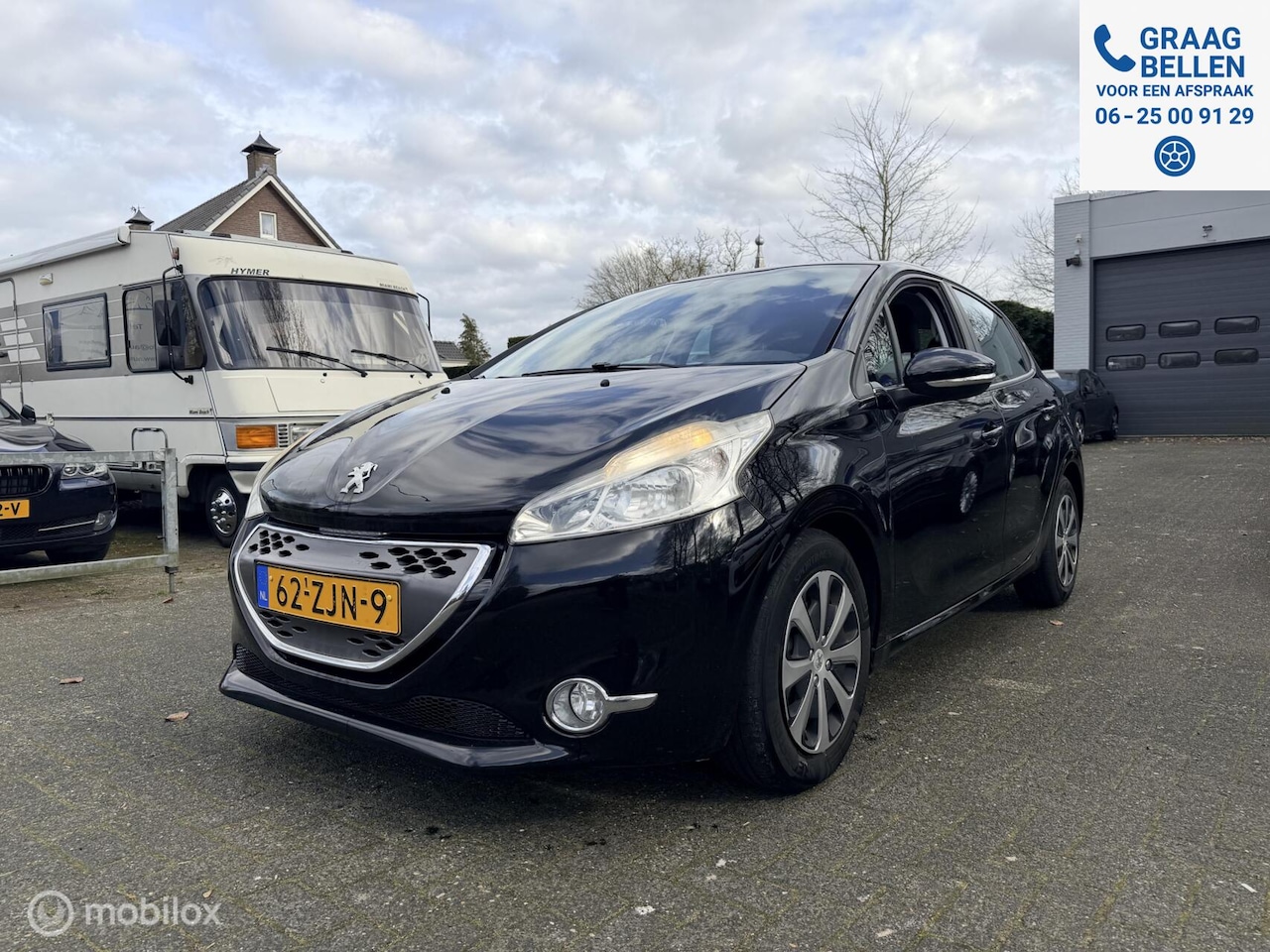 Peugeot 208 - 1.4 e-HDi AUTOMAAT|Blue Lease|Navi|Airco|Cruise|PDC|Zuinig - AutoWereld.nl