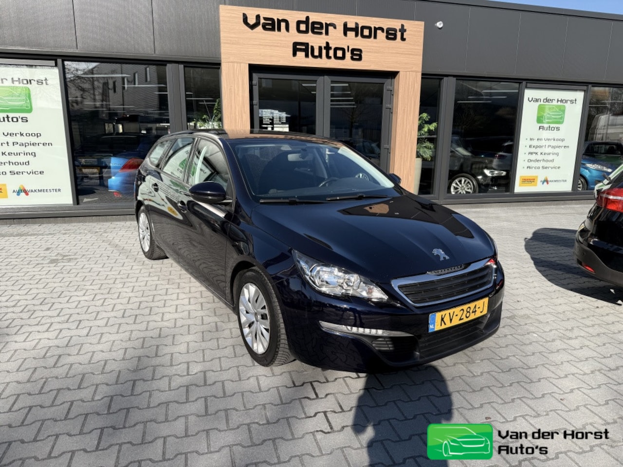 Peugeot 308 SW - 1.2 PureT.Blue Lease - AutoWereld.nl