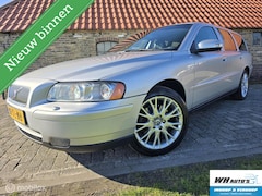 Volvo V70 - 2.0T Edition Sport | Xenon | Leer | Mooi